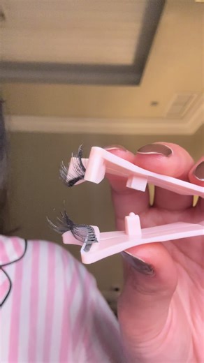 How to Apply Magnetic Lashes: Step-by-Step Guide