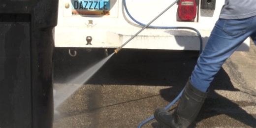 Can Clean business helps residents keep garbages clean