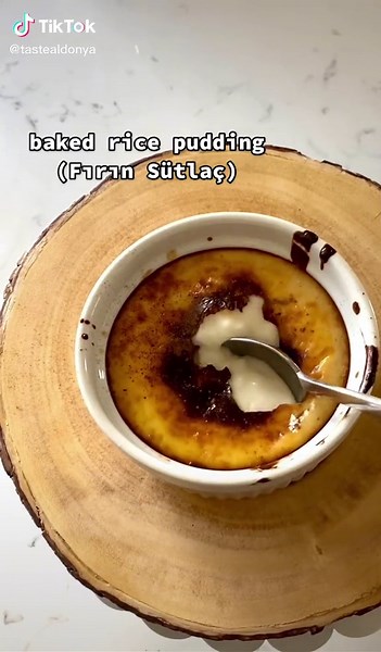 Delicious Turkish Baked Rice Pudding Recipe