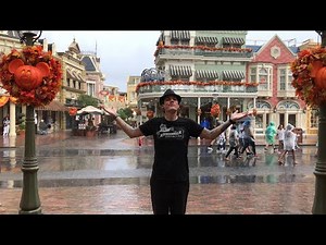 The Rain Has Ruined Our Disney Day | The Magic Kingdom | Main Street, U.S.A.