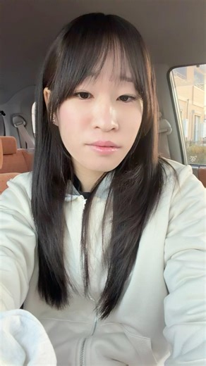 Where do you all make the peace sign?