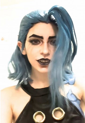 Cosplay Tutorial for Jinx from Arcane Series
