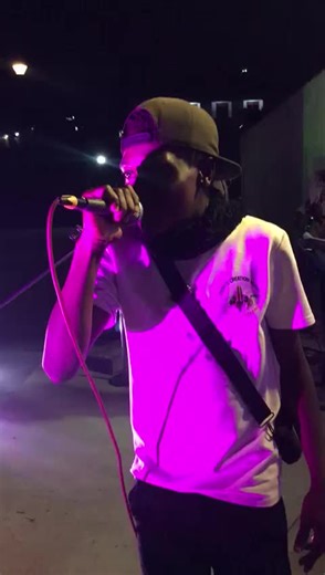 chenilii official (@chenilii.official)’s videos with original sound - chenilii official