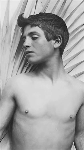 Who is Wilhelm von Gloeden the FAMOUS German photographer?