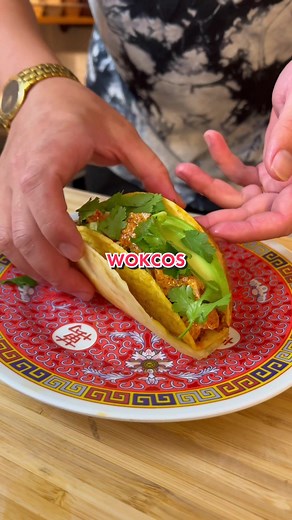 Double-Layer Taco Challenge: Hard & Soft Tacos 🌮