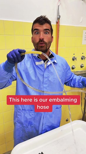 Embalming Hose: Proses and Procedures for a Mortuary