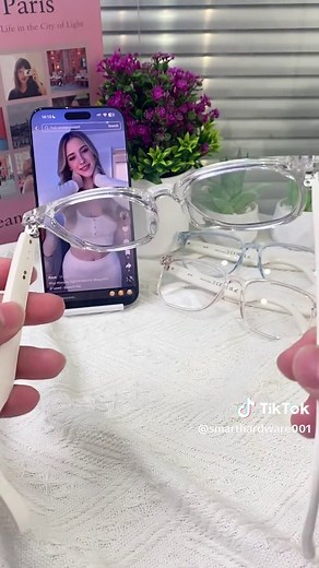 Smart Sunglasses with AI Technology for Music and Calls