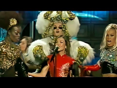 Thalia - A Quien Le Importa - [En Vivo Premio Lo Nuestro 2003]