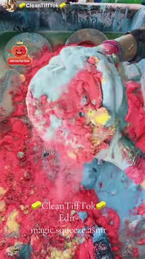 Unique Red Powder Bomb Squeezes for ASMR Experiences