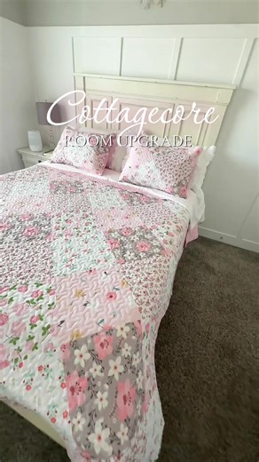 Reversible Patchwork Quilt Set in Cottagecore Style