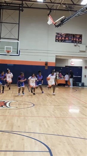 Highlands Wildcats #1 A.Griffin hits the 1st jumper of the game vs Springfield Comets | Dreamkingfilmz