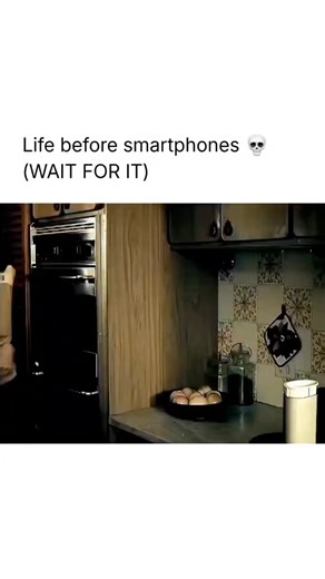 Memes | Comedy | Culture on Instagram: "@Twentisty posts the best content on Instagram daily 😂 Life before smartphones felt slower quieter and strangely more present. Plans were made in advance conversations happened face to face and getting lost meant actually asking for directions. Photos were taken carefully music lived on CDs and moments existed without the pressure of being posted shared or saved forever. Boredom created creativity and connection felt more intentional. You waited for phone