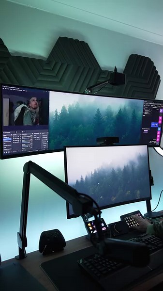 Multi Actions allow you to map a chain of actions to a single Stream Deck key. You can automate repetitive actions, like turning on all your lights, or even setting up your entire stream. Here's how it works: | Elgato