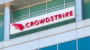 CrowdStrike misses Q1, full-year revenue guidance. Stock falls.