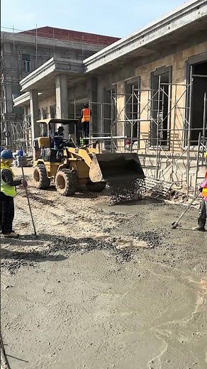 Lean Concrete Road #construction #building #civilengineering #concrete #machinery #rebar