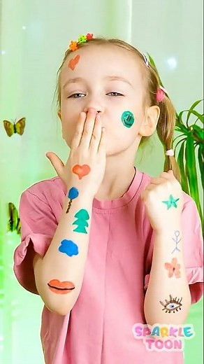 KIDS ❤️ CAN'T GET ENOUGH of Temporary DIY Tattoos ☺️ 👍🏼 #Kids #Learning