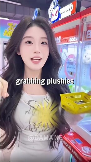 😳 This Claw Machine Trick Gets You Any Plush You Want 🎯