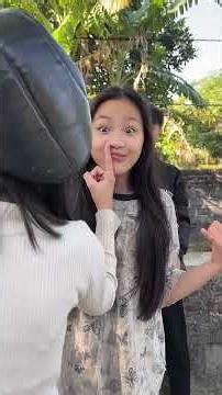 Em gái làm trò và cái kết cười nghiêng ngả! 😂