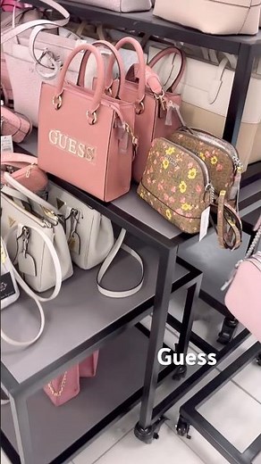 GUESS FLORAL CROSSBODY SATCHEL HANDBAGS MACYS BACKSTAGE #macysbackstage #guessbag #macys