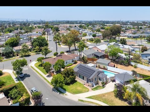 Living in Wrigley Heights, CA: The Ultimate Local Guide | Homes.com