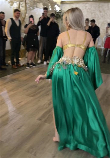 La mulți ani majorului!💚 #dansatoare #majorat #surpriza | majorette dance