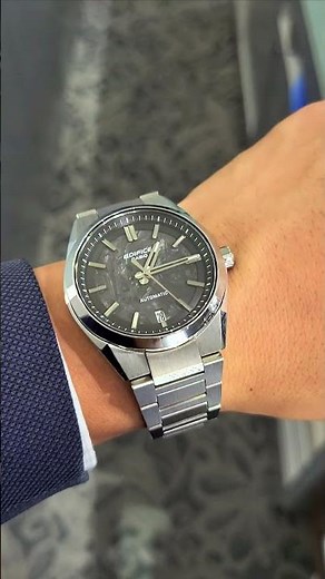 サカイ本店 腕時計紹介 カシオ エディフィス 最新モデル EFK-100YCD-1AJF 着用イメージ カーボンダイヤルがカッコいい★ #casio #watch #腕時計