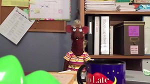 Yolanda needs YOU to help name her new pet! (And to watch The Muppets on Tuesday at 8:30/7:30c on ABC.) | The Muppets