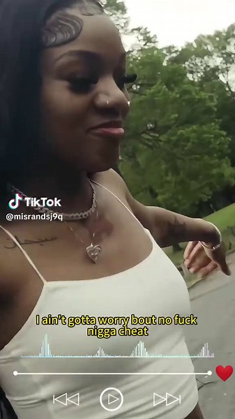 GloRilla Live Performance of “FNF” | Fine Tuned