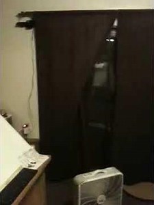 Arduino controlled, x10 driven automatic curtain opener (vertical)