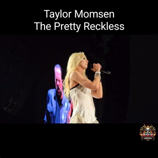 The Pretty Reckless #taylormomsen #theprettyreckless #live #rock #music