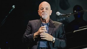 Billy Joel reveals he paid band members their full salary during the pandemic