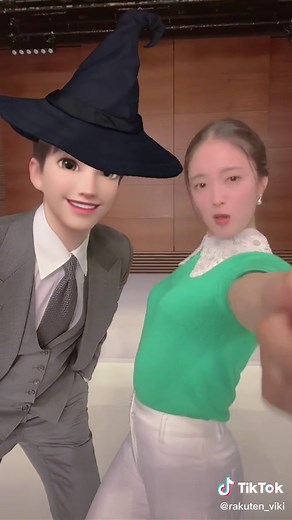 마법의 성: 강예원과 이준호의 환상적인 이야기
