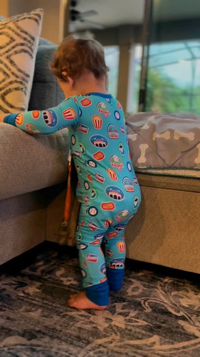 16K views · 56 reactions | Those sweet, sweet first steps 凉殺 | Cassie Lee | Facebook