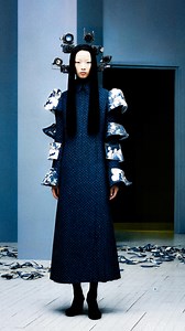 🎬 Meet the filmmaker: Fashion Film Program. 👀 The Fashion Film Program at Lumière Cinema @lumieremaastricht presents 36 short films from around the world. On Friday evening, six finalists will be announced, followed by the FASHIONCLASH Festival 2025 Fashion Film Award and the Kaltblut Magazine Award, judged by @adriano.fy, @marcel_schlutt, @khynko, and @elieinoue. The festival presents the premieres of The Sneeze and HANGMAN & CO from the FASHIONCLASH Fashion Film Project, as well as Aren’t We