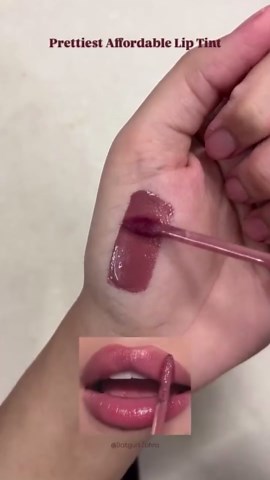 Start Your Stunning Makeup Journey: Cute and Practical Products Every Collection Needs