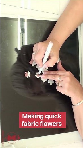 Making quick fabric flowers - part 2