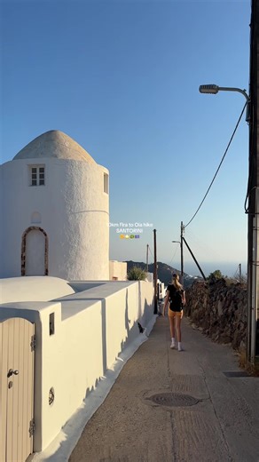 10km Fira to Oia Hike: Discover Santorini's Beauty