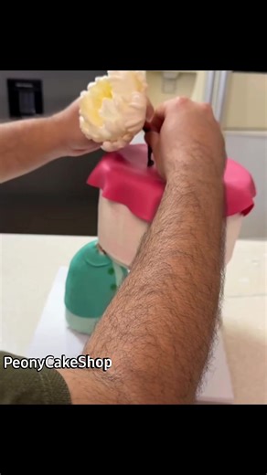 Lovely tutorial By Peonycakeshop | 24/7 Cake Affairs Blog