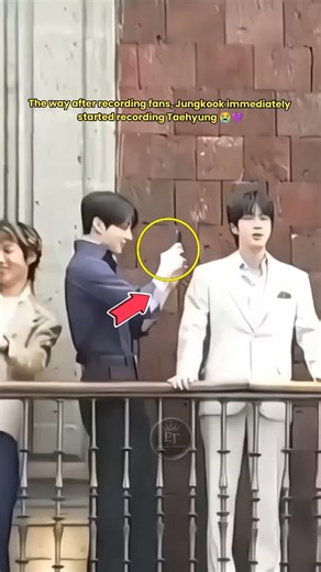 😭The way After recording ARMYs, Jk immediately started recording his Taetae🤭💜He isn't subtle at all🫣