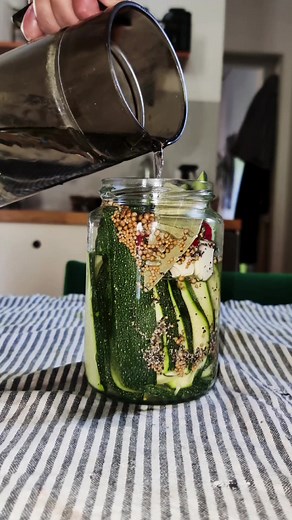 Eingelegte Zucchini: Ein Rezept für Einsteiger
