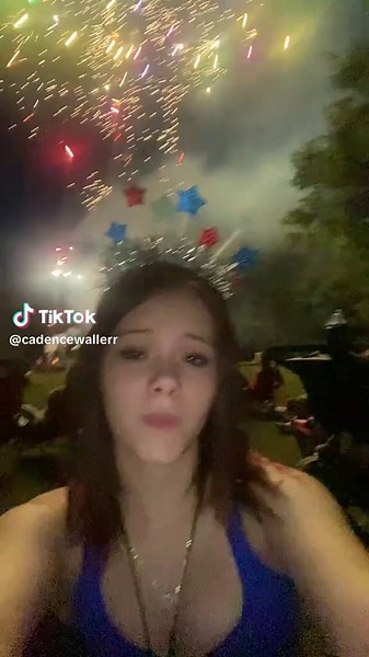 im shining like fireworks 🎆 ❤️🤍💙 #fyp #taylorswift #fireworks #july4th