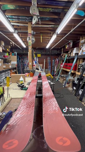 Blizzard Rustler 9 Ski Review and Demo