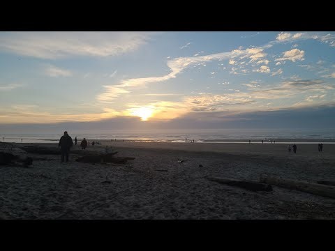 THIS WAS UNREAL… 😲OREGON COAST SUNSET Lincoln City, Oregon. D Beach