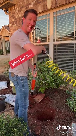 Effortless Digging with the $215 Pneumatic Shovel