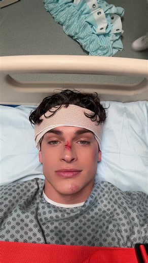 Who’s ready for season 3😏 #tamingmybullies *FAKE BLOOD* | taming my bullies 2