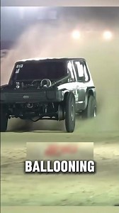 🚗 ¿Por Qué los Neumáticos se Vuelven Más Delgados al Acelerar? | El Secreto del Tire Ballooning