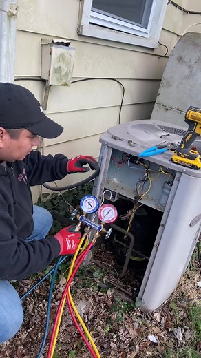 dennisjnavas on TikTok