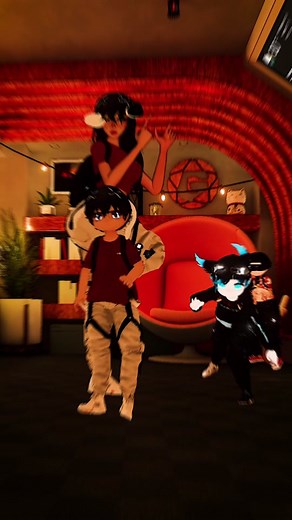 Exploring Virtual Reality in VRChat