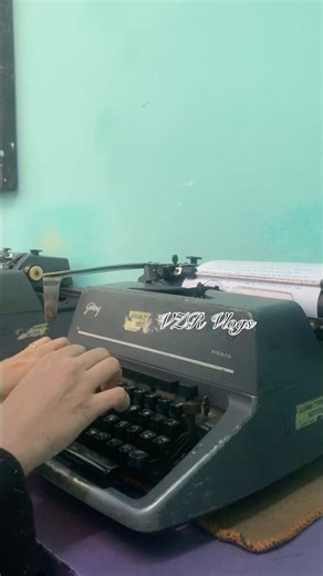 TYPEWRITING ENGLISH SENIOR #vzrvlogs #typewriting #typewritingexam #typewritingclass #typingpractice