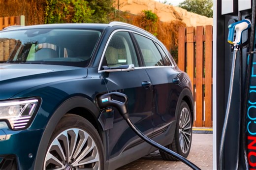 Prix du carburant - Les perspectives d’un nouveau choc pétrolier, futur allié du véhicule électrique